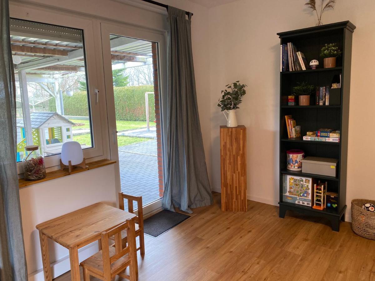 Ferienhaus Sieglinde Mit Deichblick Emden Zewnętrze zdjęcie